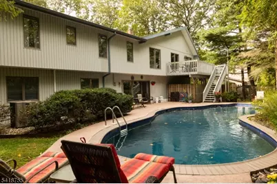 505 Lannon Ln, Bethlehem Township, NJ 08826 - Photo 3