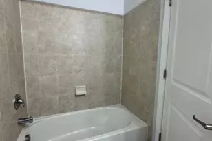 33 Ronald Dr, Franklin Township, NJ 08873 - Photo 15