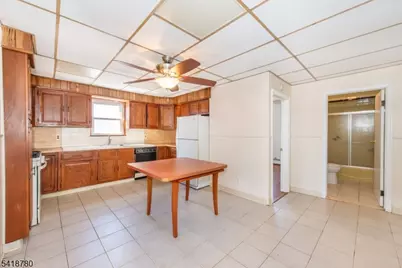 18 Pulaski St #2, Bloomfield, NJ 07003 - Photo 5