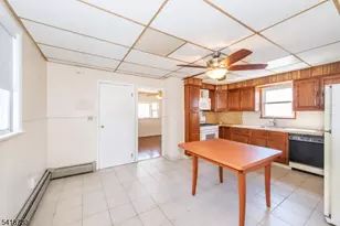 18 Pulaski St, Bloomfield, NJ 07003 - Photo 3