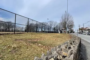 32 Woodcliff Ave, North Bergen, NJ 07047 - Photo 9