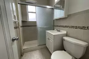 32 Woodcliff Ave, North Bergen, NJ 07047 - Photo 5