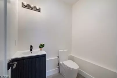 39 Grace St, Irvington, NJ 07111 - Photo 21