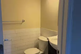 246 Hampshire Ct, Piscataway Township, NJ 08854 - Photo 7