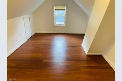 76 Chestnut St #2, Montclair, NJ 07042 - Photo 7