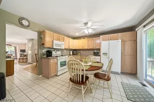 10 Wind Meadow Trail, Hardyston Township, NJ 07419 - Photo 5