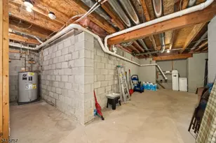 10 Wind Meadow Trail, Hardyston Township, NJ 07419 - Photo 17