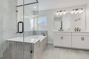 14 Marigold Ct, Warren Township, NJ 07059 - Photo 9