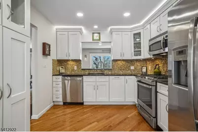 247 Crescenzi Ct, West Orange Township, NJ 07052 - Photo 17