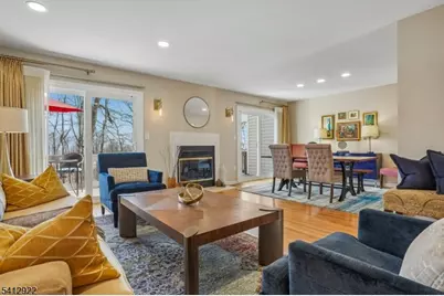 247 Crescenzi Ct, West Orange Township, NJ 07052 - Photo 5