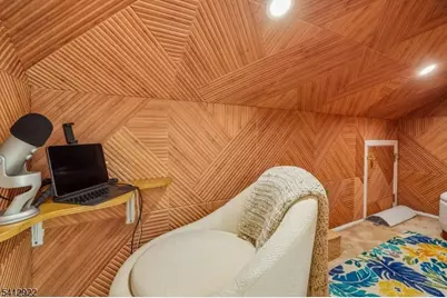 247 Crescenzi Ct, West Orange Township, NJ 07052 - Photo 33