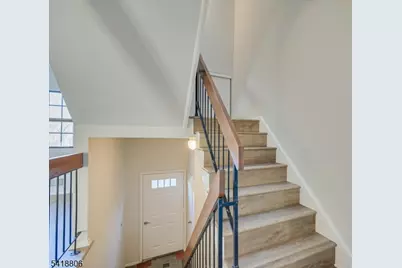 7107 Hana Rd, Edison Twp., NJ 08817 - Photo 17