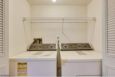 7107 Hana Rd, Edison Twp., NJ 08817 - Photo 33