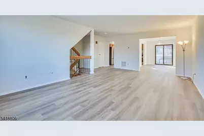 7107 Hana Rd, Edison Twp., NJ 08817 - Photo 11