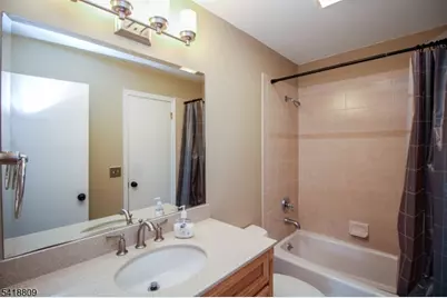 7 Duck Hawk Ct, Allamuchy Township, NJ 07840 - Photo 11