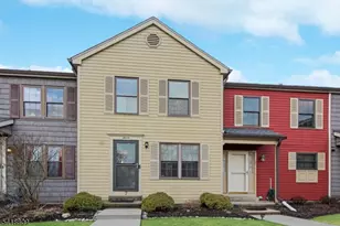 7 Duck Hawk Ct, Allamuchy Township, NJ 07840 - Photo 1