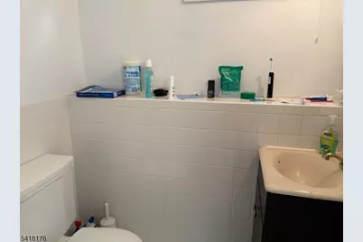 52 Oakwood Ave, Livingston, NJ 07039 - Photo 19