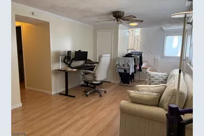 52 Oakwood Ave, Livingston, NJ 07039 - Photo 7