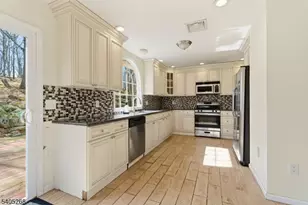 18 Byram Bay Rd, Hopatcong, NJ 07843 - Photo 19