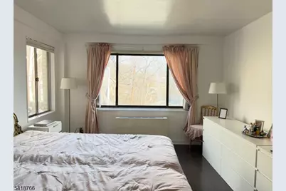 1375 River Road #2k, Edgewater, NJ 07020 - Photo 9