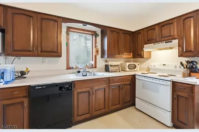 210 State Rt 284, Wantage, NJ 07461 - Photo 11