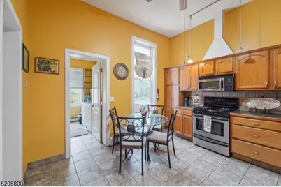 105 Jefferson St #2, Newark, NJ 07105 - Photo 11