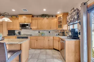 104 Prospect St, Nutley, NJ 07110 - Photo 11