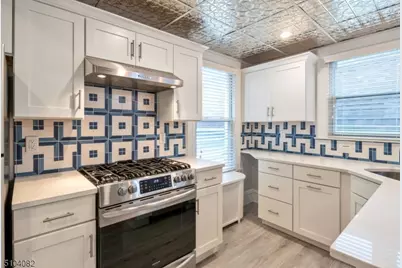 204 Forest St Unit #2, Montclair, NJ 07042 - Photo 7