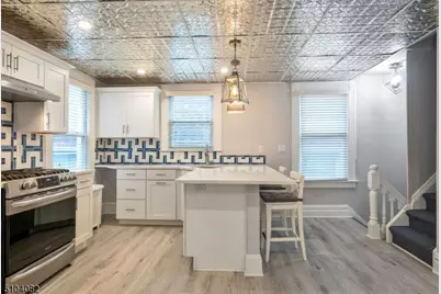 204 Forest St Unit #2, Montclair, NJ 07042 - Photo 5