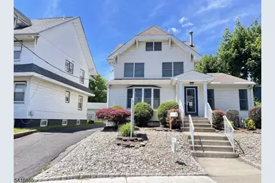 697 Kearny Ave, Kearny, NJ 07032 - Photo 1