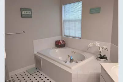 20 Artillery Park Road, Bedminster Township, NJ 07921 - Photo 5