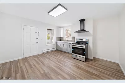 334 Pine St #2, Elizabeth, NJ 07206 - Photo 9