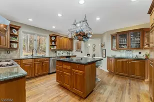 6 Fawn Ridge Rd, Clinton Township, NJ 08833 - Photo 19