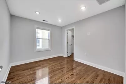 126 N 15th St, Apt #2, East Orange, NJ 07017 - Photo 11