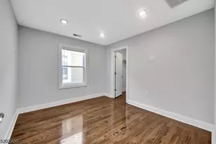 126 N 15th St Apt, East Orange, NJ 07017 - Photo 11