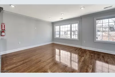 126 N 15th St, Apt #2, East Orange, NJ 07017 - Photo 5