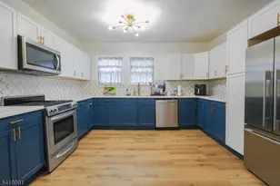 130 Elmwood Ave, East Orange, NJ 07018 - Photo 9