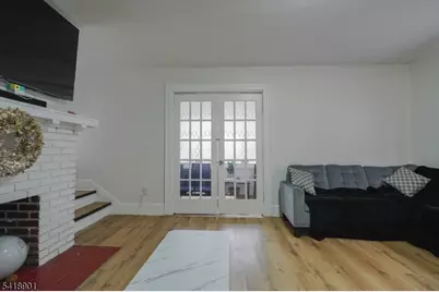 130 Elmwood Ave, East Orange, NJ 07018 - Photo 17