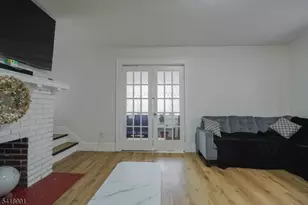 130 Elmwood Ave, East Orange, NJ 07018 - Photo 17