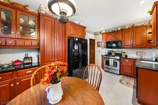 438 3rd Ave, Garwood, NJ 07027 - Photo 9