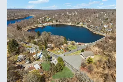 728 Glen Rd, Sparta Township, NJ 07871 - Photo 19