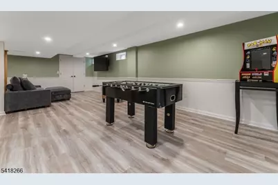 19 Reading Rd, Raritan Township, NJ 08822 - Photo 31