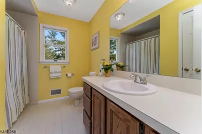 19 Reading Rd, Raritan Township, NJ 08822 - Photo 23