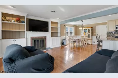 280 Metape Cir, Bound Brook, NJ 08805 - Photo 5