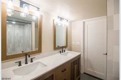 625 Park Ave, East Orange, NJ 07017 - Photo 11