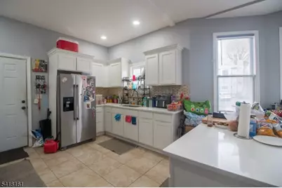 625 Park Ave, East Orange, NJ 07017 - Photo 39