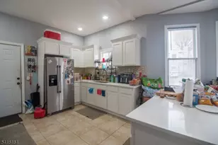 625 Park Ave, East Orange, NJ 07017 - Photo 39