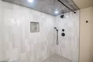 625 Park Ave, East Orange, NJ 07017 - Photo 13