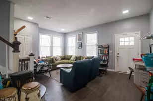 625 Park Ave, East Orange, NJ 07017 - Photo 43