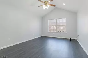 203 Concord Pl, North Brunswick Township, NJ 08902 - Photo 19